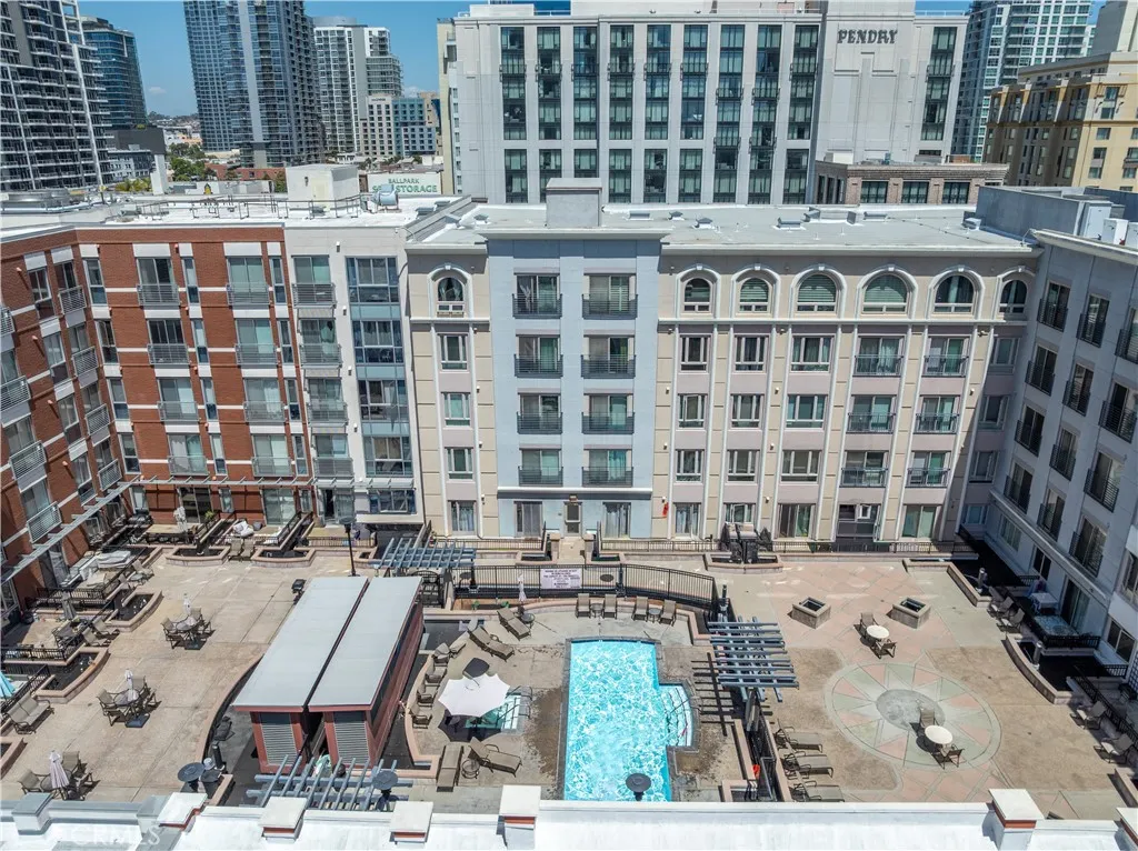 https://cdn.realtyfeed.com/cdn/127/306734021/412eb2cd58da8532e5bad51511471a18.webp