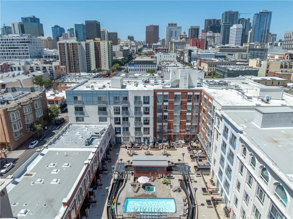 https://cdn.realtyfeed.com/cdn/127/306734021/435062f9ced7a2ddc64d633c4e6c3af7.webp