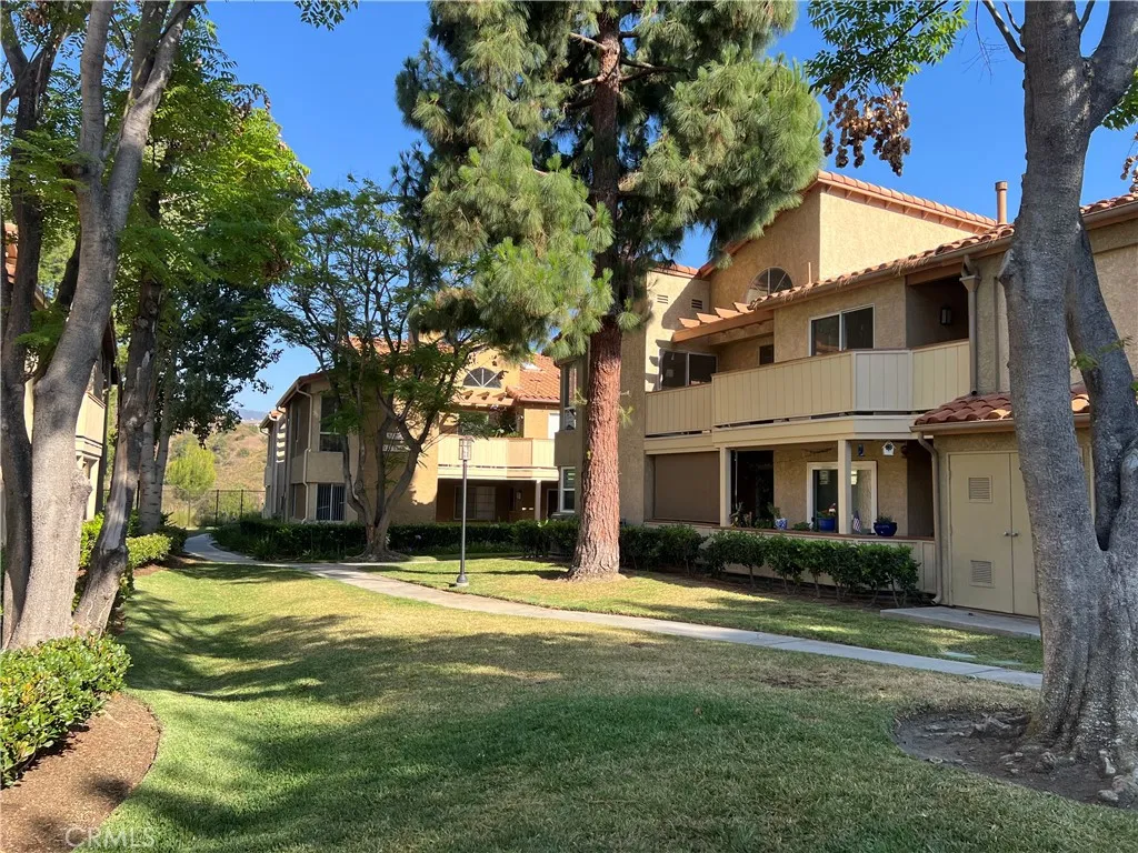 Yorba Linda, CA 92887