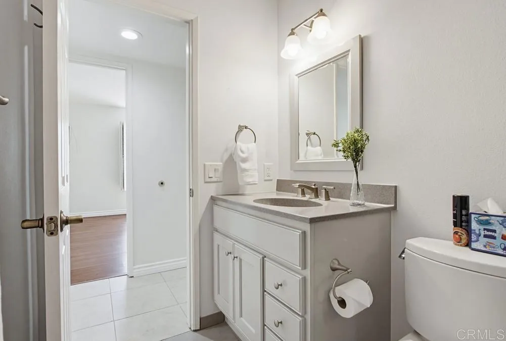 https://cdn.realtyfeed.com/cdn/127/306734117/43fb3d35c35f6087e52f8206ef2efbd7.webp