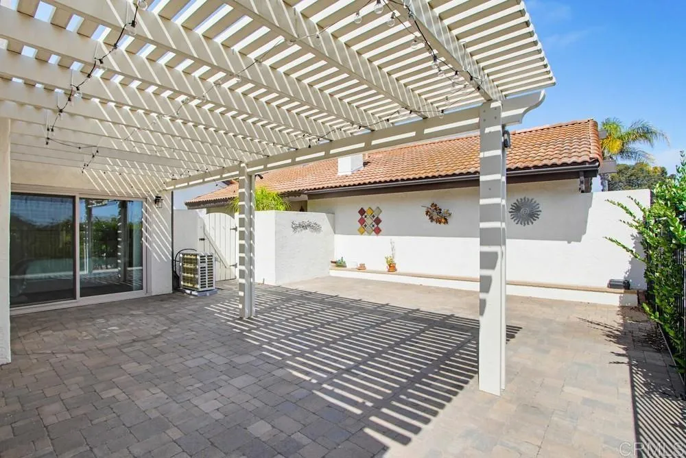 https://cdn.realtyfeed.com/cdn/127/306734117/dab973470227a15b81568da5465fa553.webp