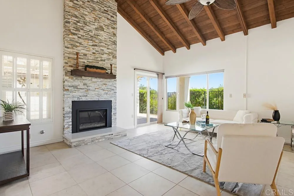 https://cdn.realtyfeed.com/cdn/127/306734117/df4a3037d6324f2c7b8d0987d88c01b9.webp