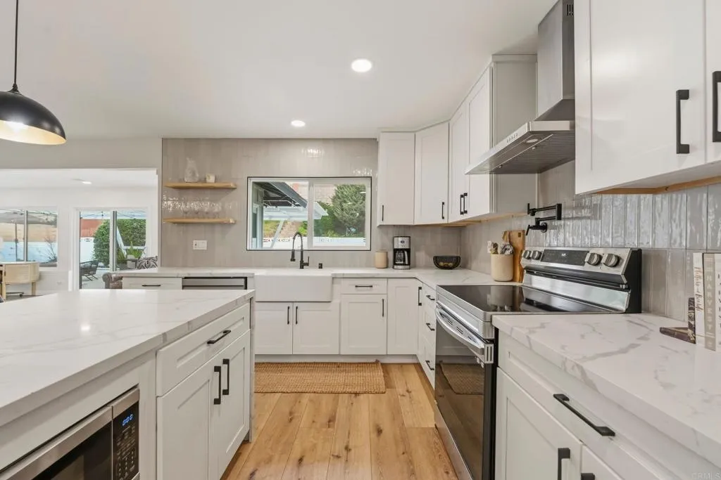 https://cdn.realtyfeed.com/cdn/127/306734179/4c4ad369d4bf56c42473ebb083fef145.webp
