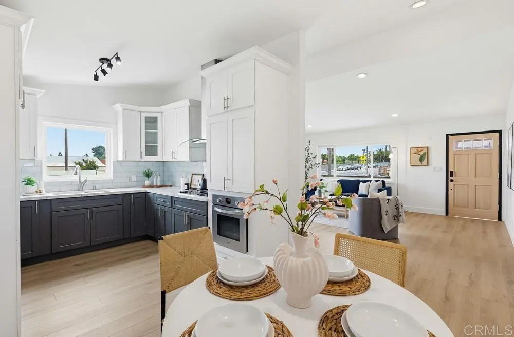 https://cdn.realtyfeed.com/cdn/127/306734293/13d1f39c36e3dea24c87d2c92904b7ff.webp