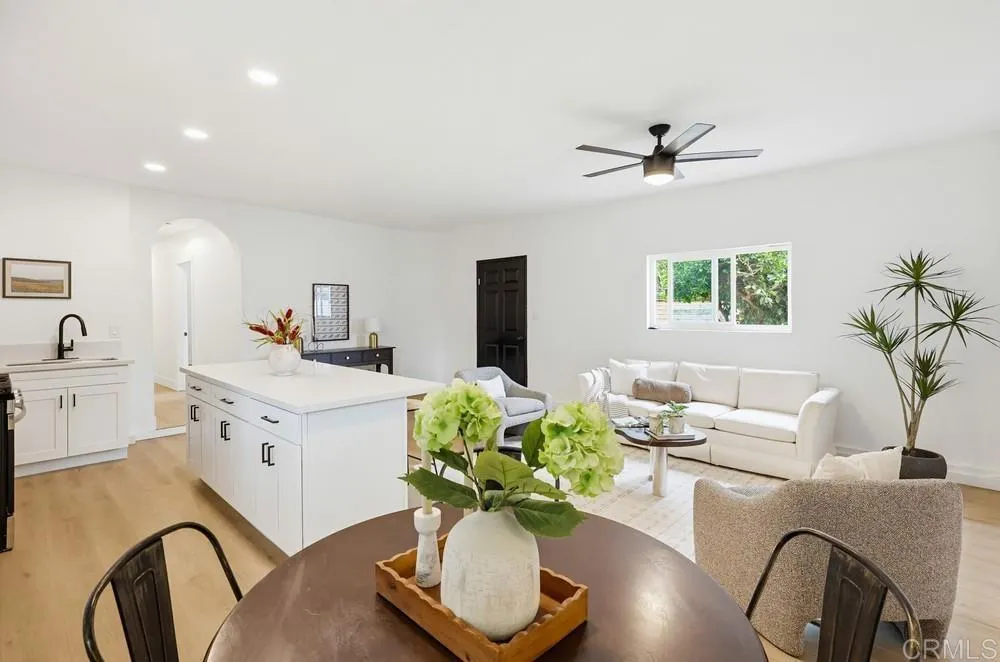 https://cdn.realtyfeed.com/cdn/127/306734293/15a8b9eb1f3defe8da5c4c84452b762a.webp