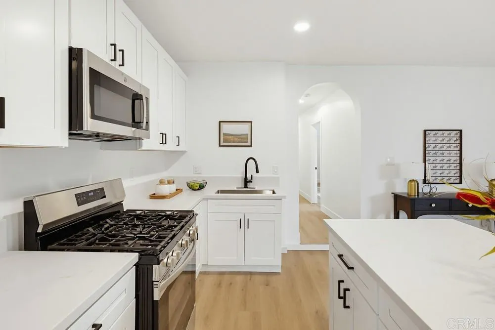 https://cdn.realtyfeed.com/cdn/127/306734293/1de021a7161ec453017ffc128fc2198e.webp