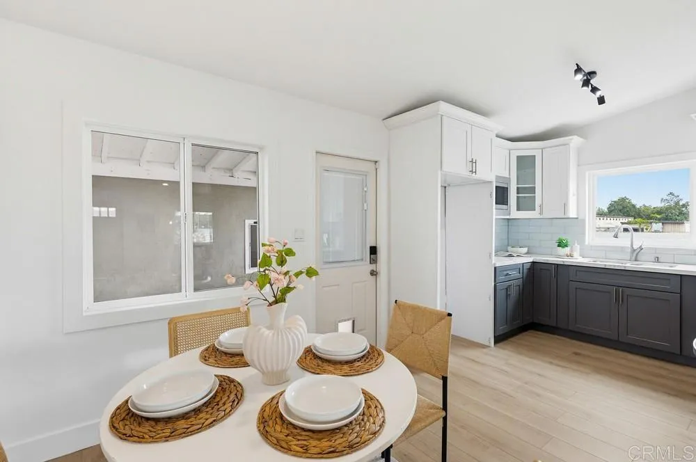 https://cdn.realtyfeed.com/cdn/127/306734293/a1f01071b0f8dc5baf64e0faa2113b47.webp