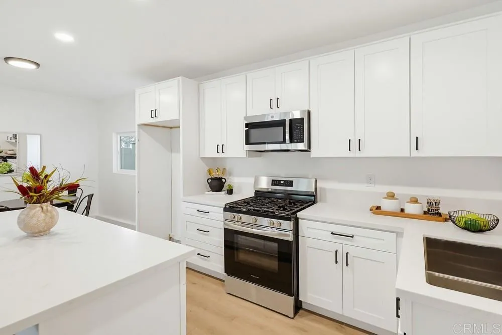 https://cdn.realtyfeed.com/cdn/127/306734293/aa09cb57e422fc5b2b86c08a2f54ea0f.webp