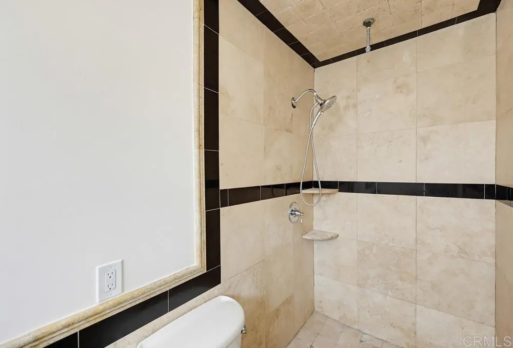 https://cdn.realtyfeed.com/cdn/127/306734293/b98135c546bde36f02284b8ab75761ac.webp