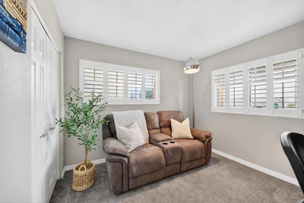https://cdn.realtyfeed.com/cdn/127/306734294/1b6110d8495007e42b0eb2a19f7fd8ee.webp