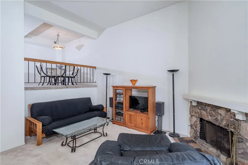 Costa Mesa, CA 92627