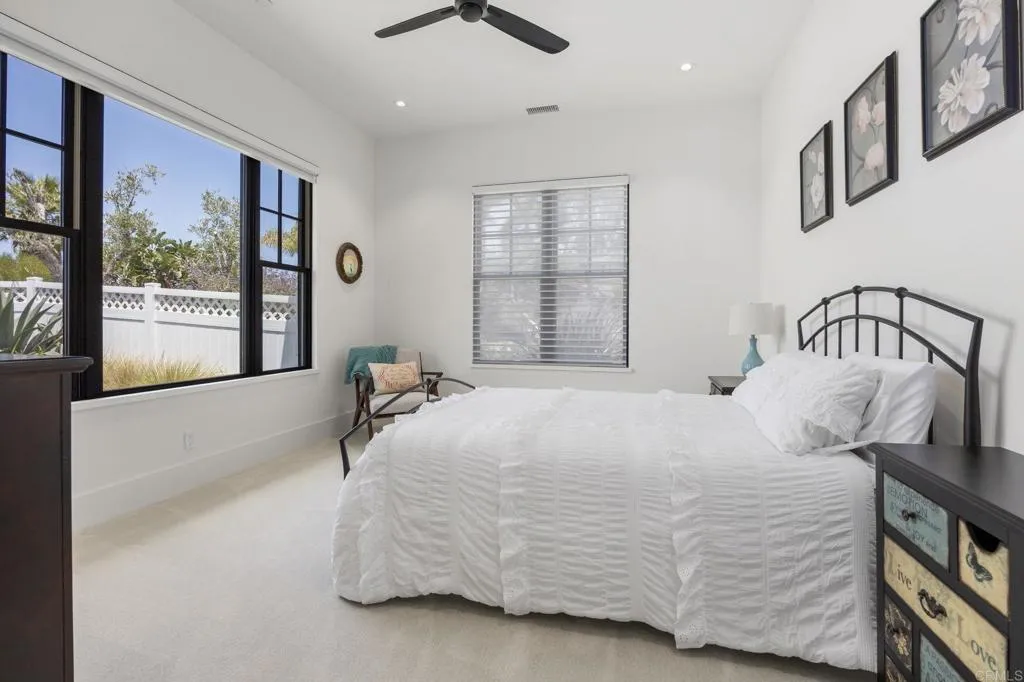 https://cdn.realtyfeed.com/cdn/127/306734311/0b23b6995a9066230ff2b7853a4709cf.webp