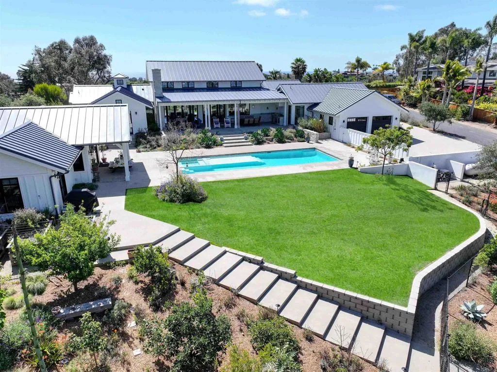 https://cdn.realtyfeed.com/cdn/127/306734311/25c0368e95e2805ad78b63068935cf29.webp