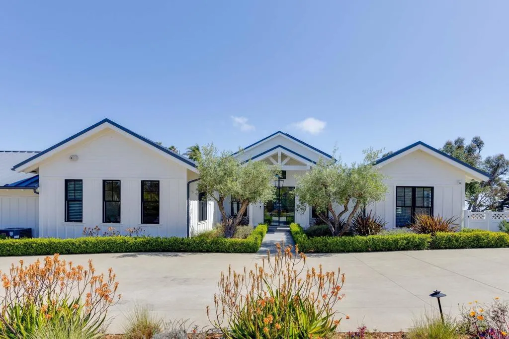 https://cdn.realtyfeed.com/cdn/127/306734311/67d012c1fd449a345f102f3cfc96564d.webp