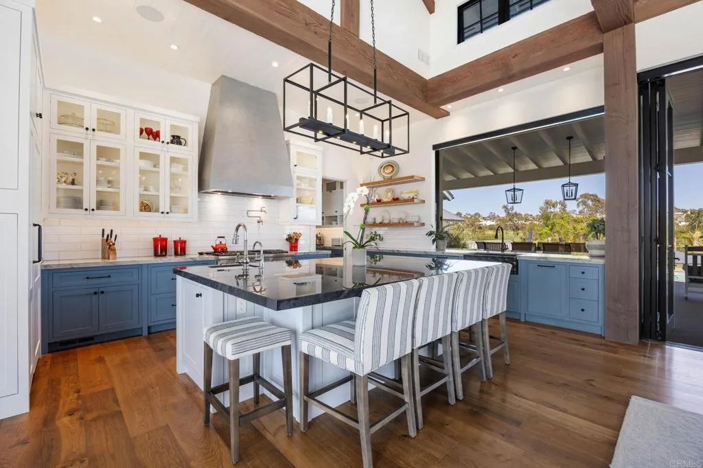 https://cdn.realtyfeed.com/cdn/127/306734311/852f2af5865b2c735032199eb3d860f2.webp