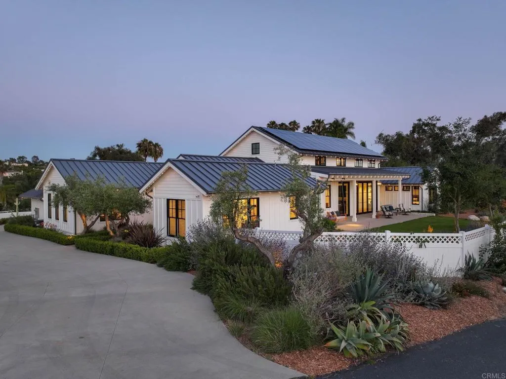 https://cdn.realtyfeed.com/cdn/127/306734311/9b9cf18e2b5b10c5d5dcf45bf1bef3c1.webp