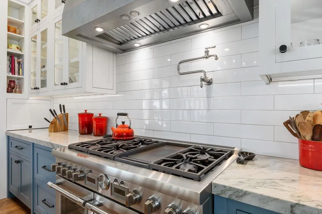 https://cdn.realtyfeed.com/cdn/127/306734311/f15434a8aaa3fb8a6380a9f44abe2f82.webp
