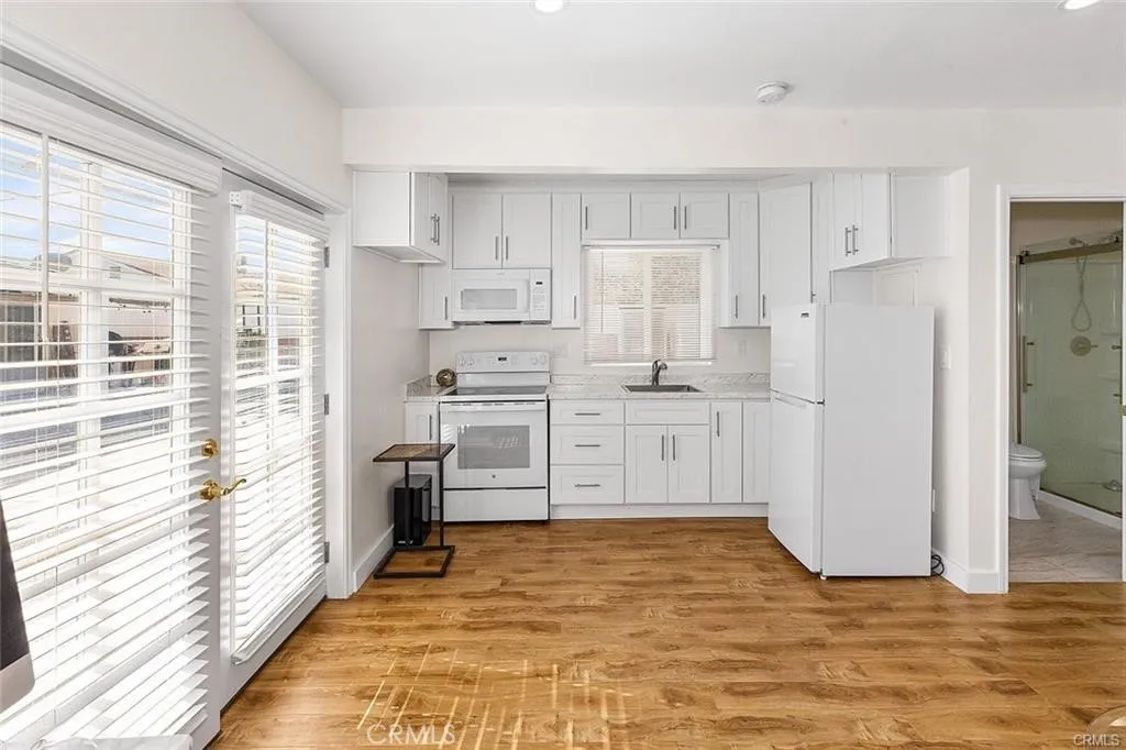 Panorama City, CA 91402