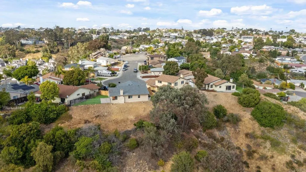 https://cdn.realtyfeed.com/cdn/127/306734380/032da37fde90f9977268d7f841361235.webp