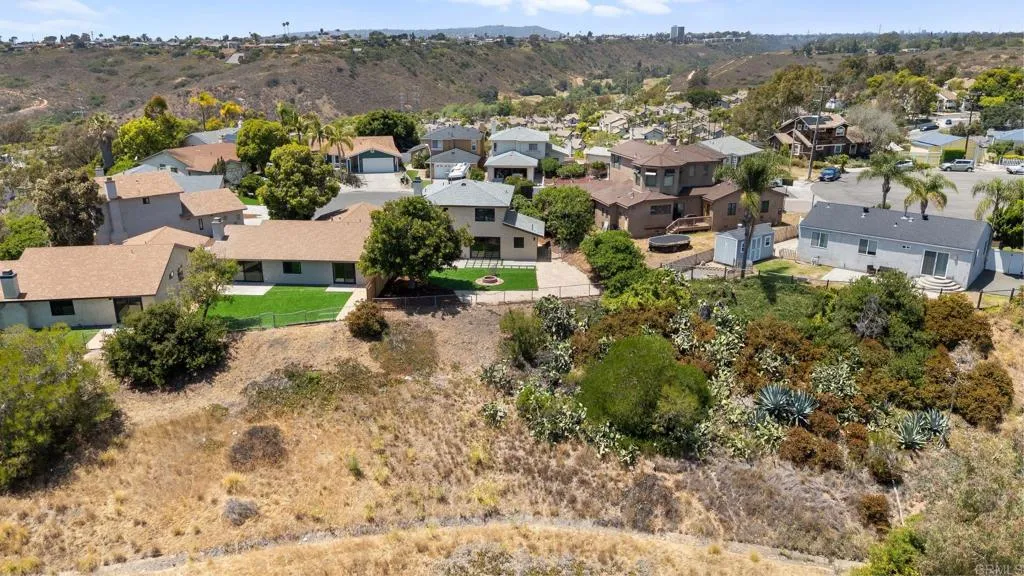 https://cdn.realtyfeed.com/cdn/127/306734380/75c16fd5edcc10d26c3315f4b99be20b.webp