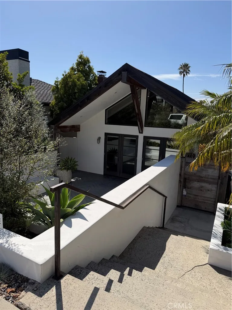 Corona Del Mar, CA 92625