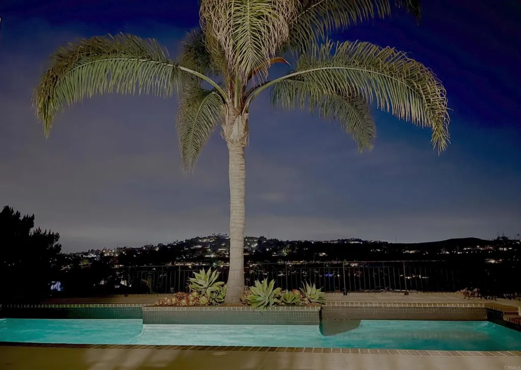 https://cdn.realtyfeed.com/cdn/127/306734434/6812799c6dcb564ab4b9da3bd9d18da3.webp