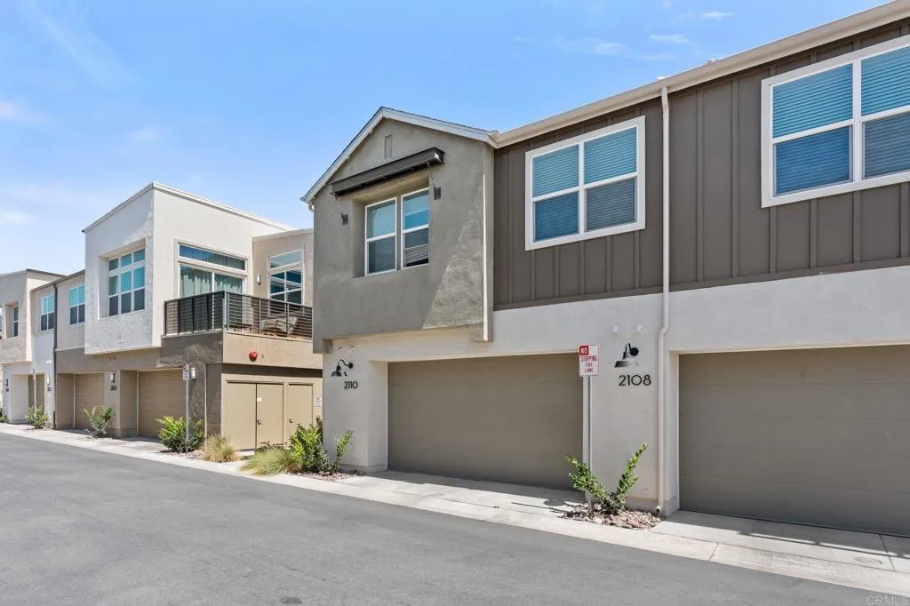 https://cdn.realtyfeed.com/cdn/127/306734443/24c9bafd97da756de25fc6c3516a97c8.webp