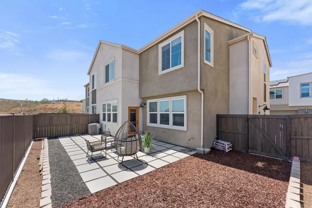 https://cdn.realtyfeed.com/cdn/127/306734443/373dbe75795d5ef7a5d802edab0d900b.webp