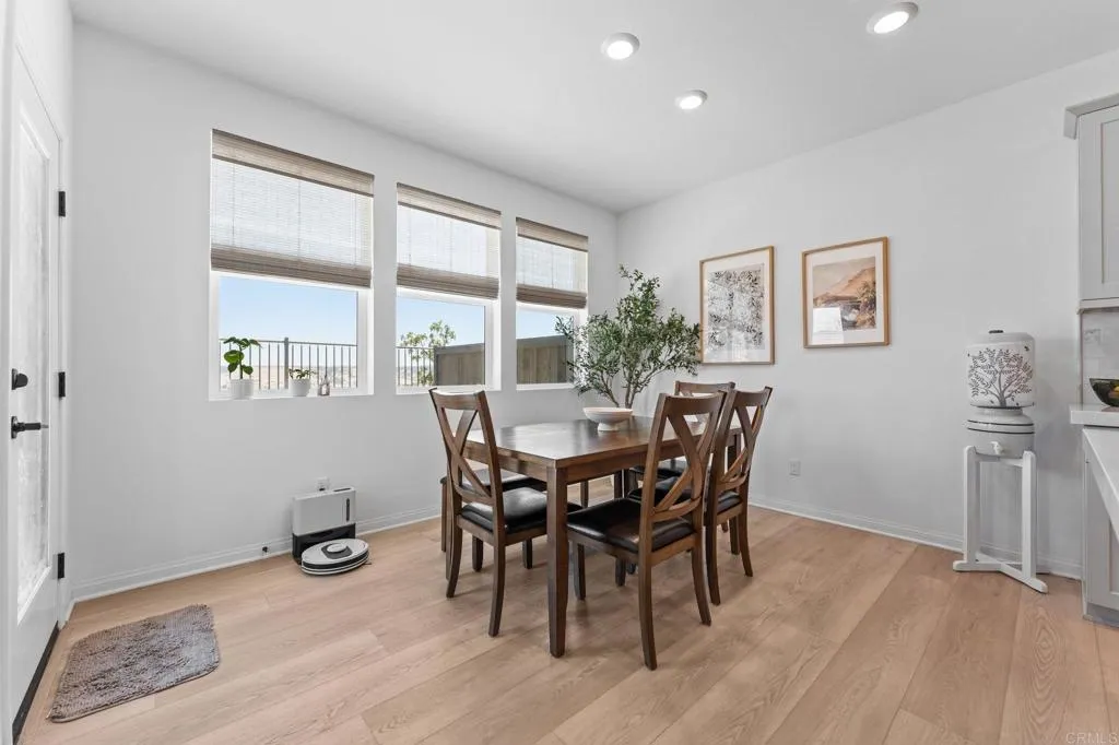 https://cdn.realtyfeed.com/cdn/127/306734443/4ccaa58985e5d0250588b0d4d40e616b.webp