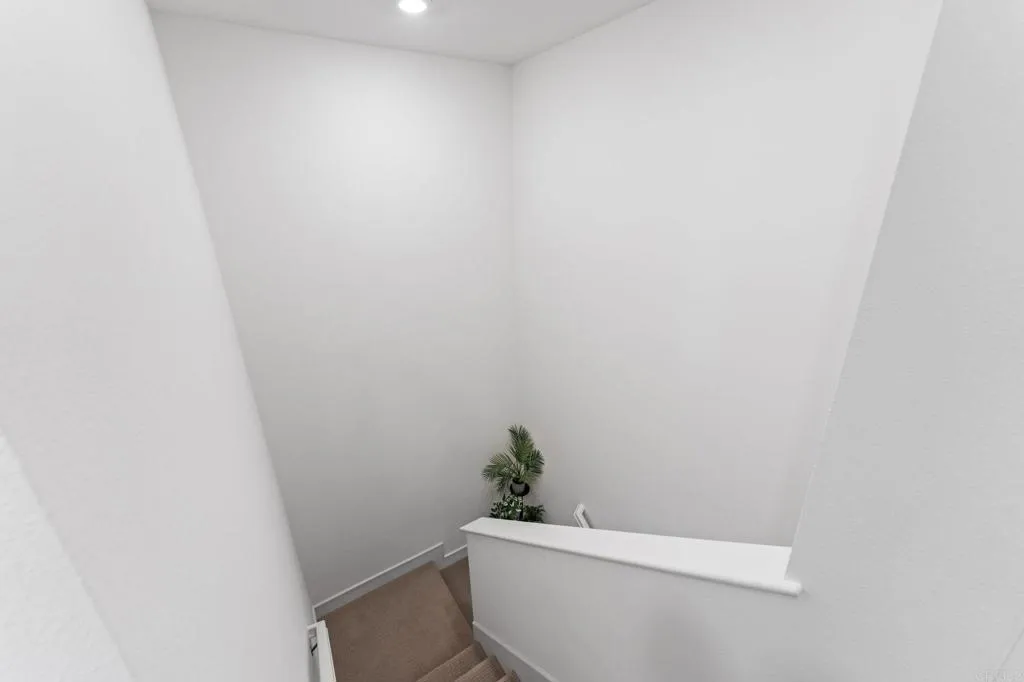 https://cdn.realtyfeed.com/cdn/127/306734443/69db4f829da950d6be4f6c77c7c7127f.webp