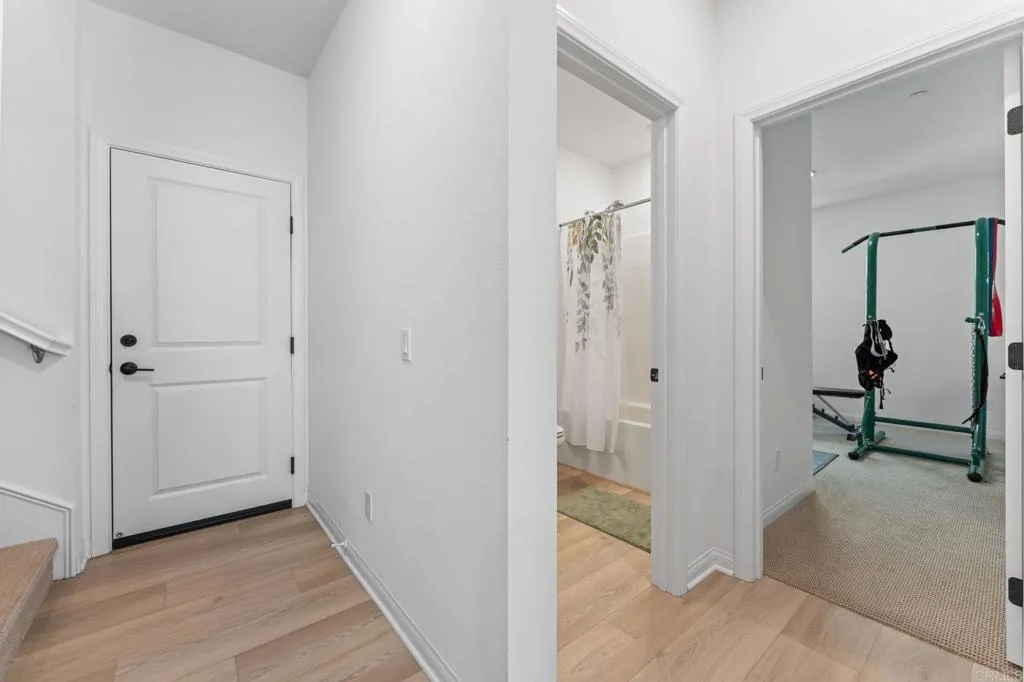 https://cdn.realtyfeed.com/cdn/127/306734443/b53056a8e5e28dce78e3aab72626ffe5.webp