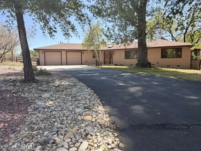 Tehachapi, CA 93561