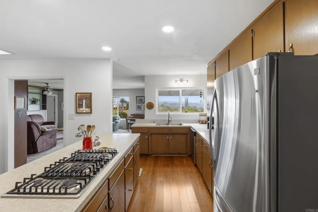 https://cdn.realtyfeed.com/cdn/127/306734507/1c9656b58cc9f31625dbd9f977fc7ee0.webp