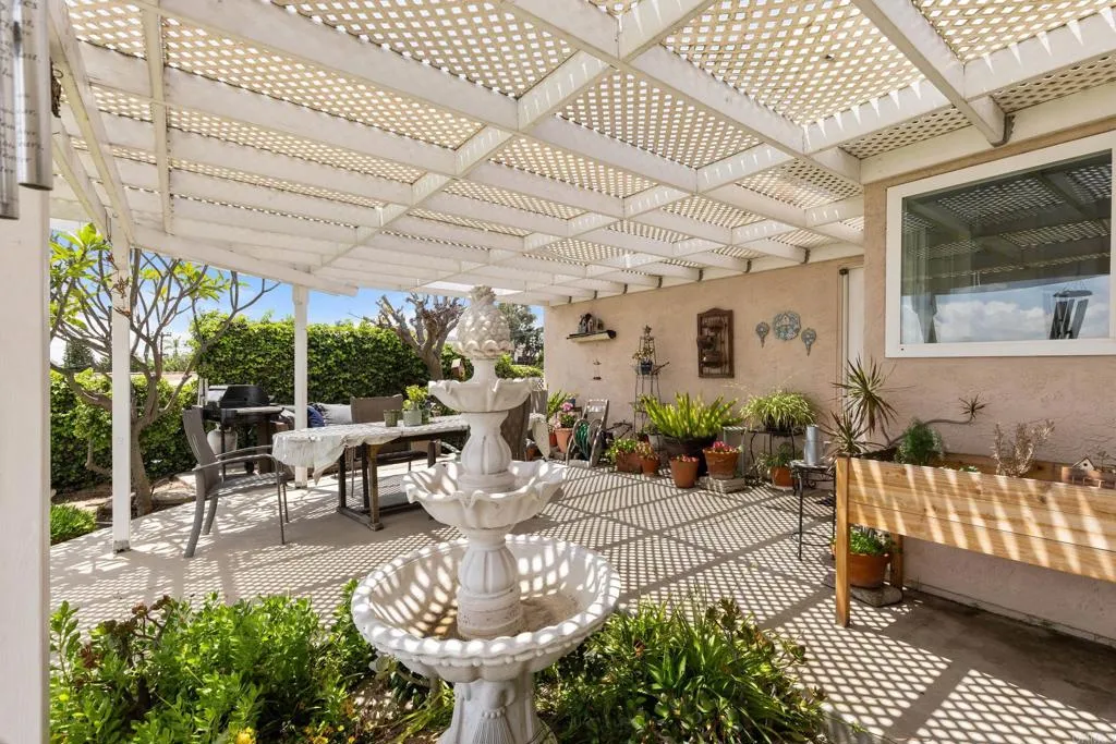 https://cdn.realtyfeed.com/cdn/127/306734507/633651c2b74760852d5e3b2ae7b54122.webp