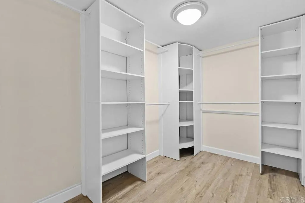 https://cdn.realtyfeed.com/cdn/127/306734510/41a83942e543023992973a60802fc72d.webp