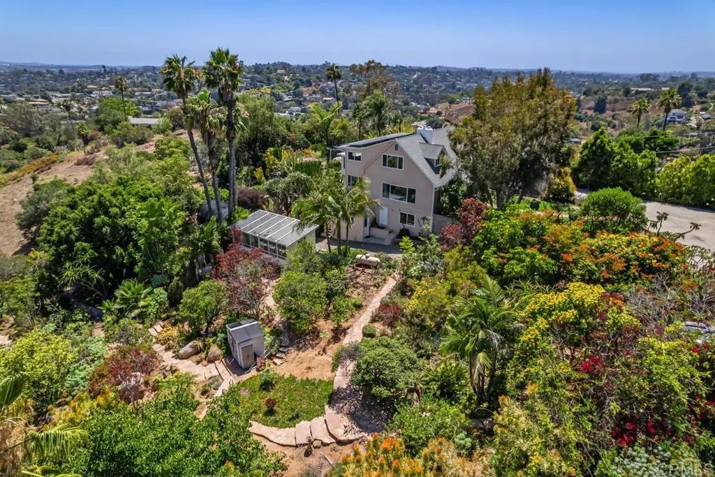 https://cdn.realtyfeed.com/cdn/127/306734510/7e0d37ce0689624e99b603dba31848f8.webp