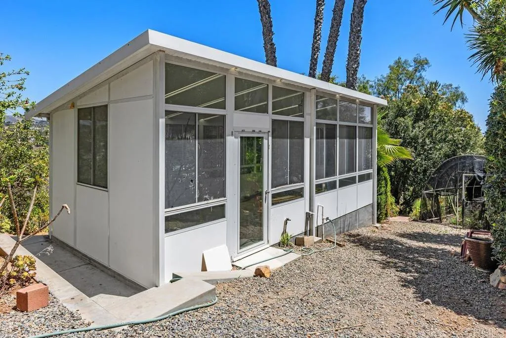 https://cdn.realtyfeed.com/cdn/127/306734510/a6abd9d4a59068039bdc962510360295.webp