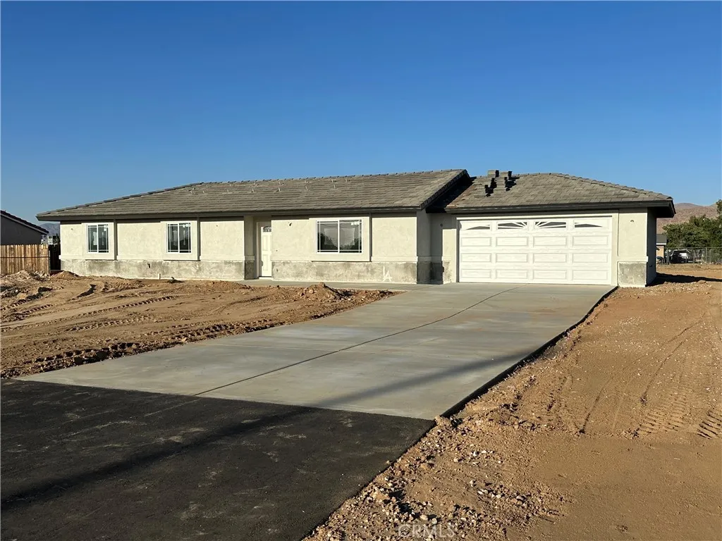 Apple Valley, CA 92308