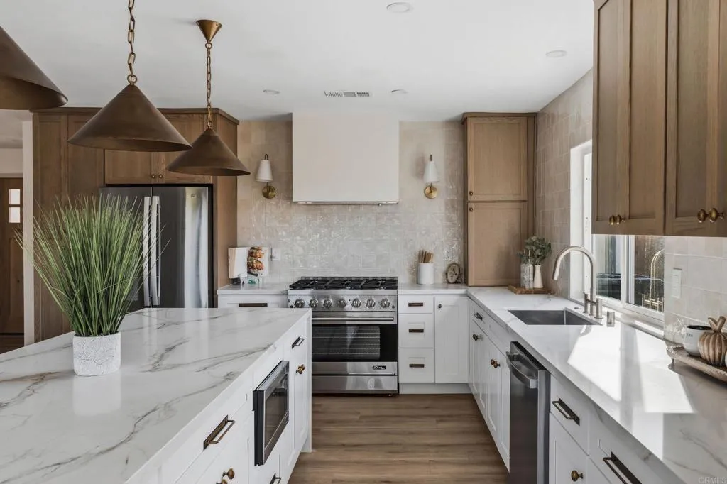 https://cdn.realtyfeed.com/cdn/127/306734529/71f005b4f93a4235119b9d2f01aaf925.webp