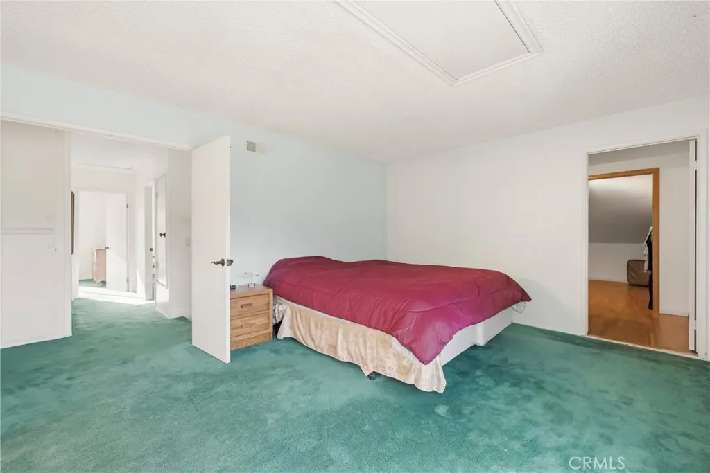 https://cdn.realtyfeed.com/cdn/127/306734530/0ee6616390620d6aa7b67f4694a70448.webp