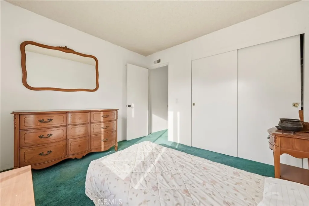 https://cdn.realtyfeed.com/cdn/127/306734530/1ddd5adeff90186c99913daa2d924699.webp