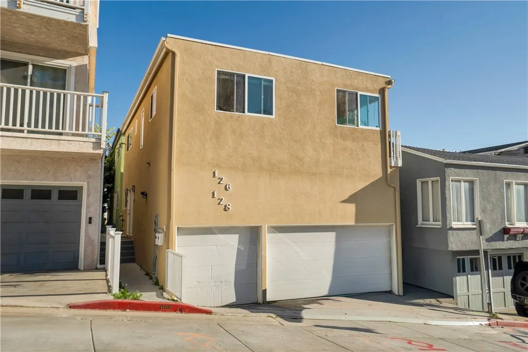 Manhattan Beach, CA 90266