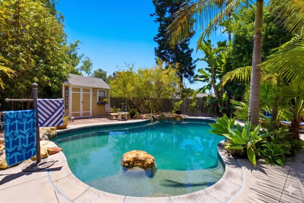 https://cdn.realtyfeed.com/cdn/127/306734573/96bf8023707305ba89871d385eee25fb.webp