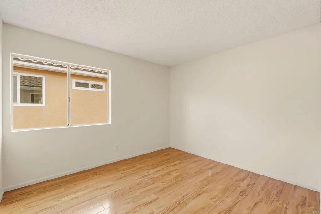 https://cdn.realtyfeed.com/cdn/127/306734575/74a6eaf589bdccaf4d861cc073f38442.webp