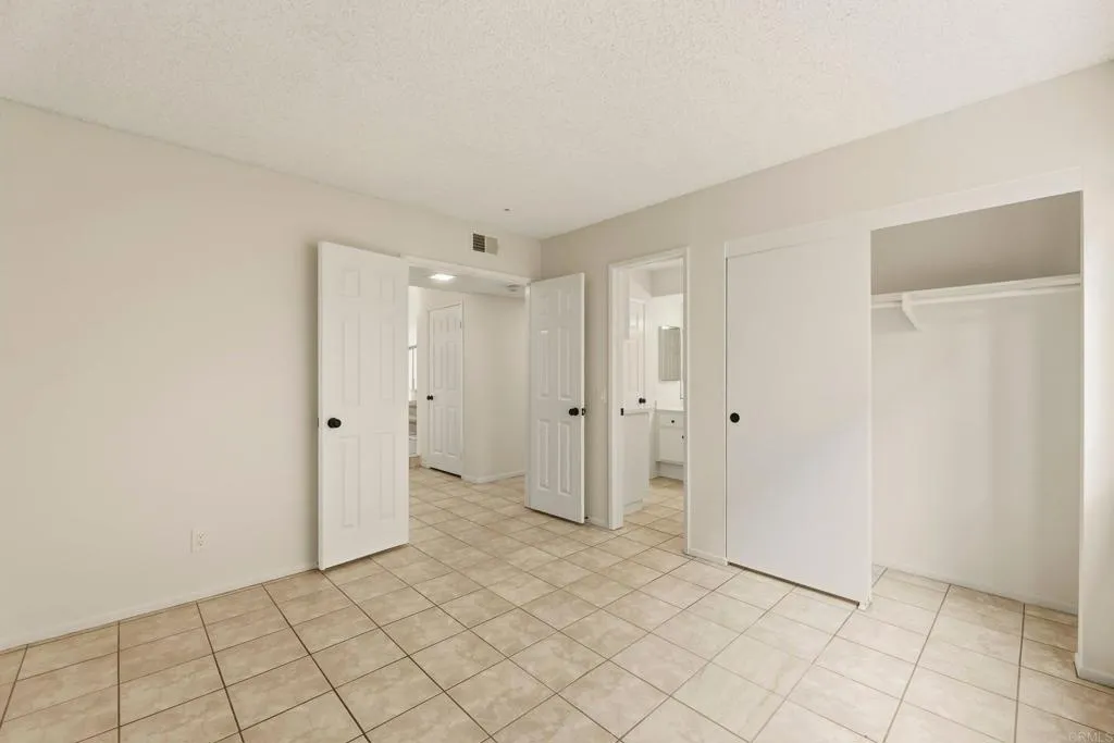 https://cdn.realtyfeed.com/cdn/127/306734575/855af4b84dc694f8486f3d9275d071d9.webp