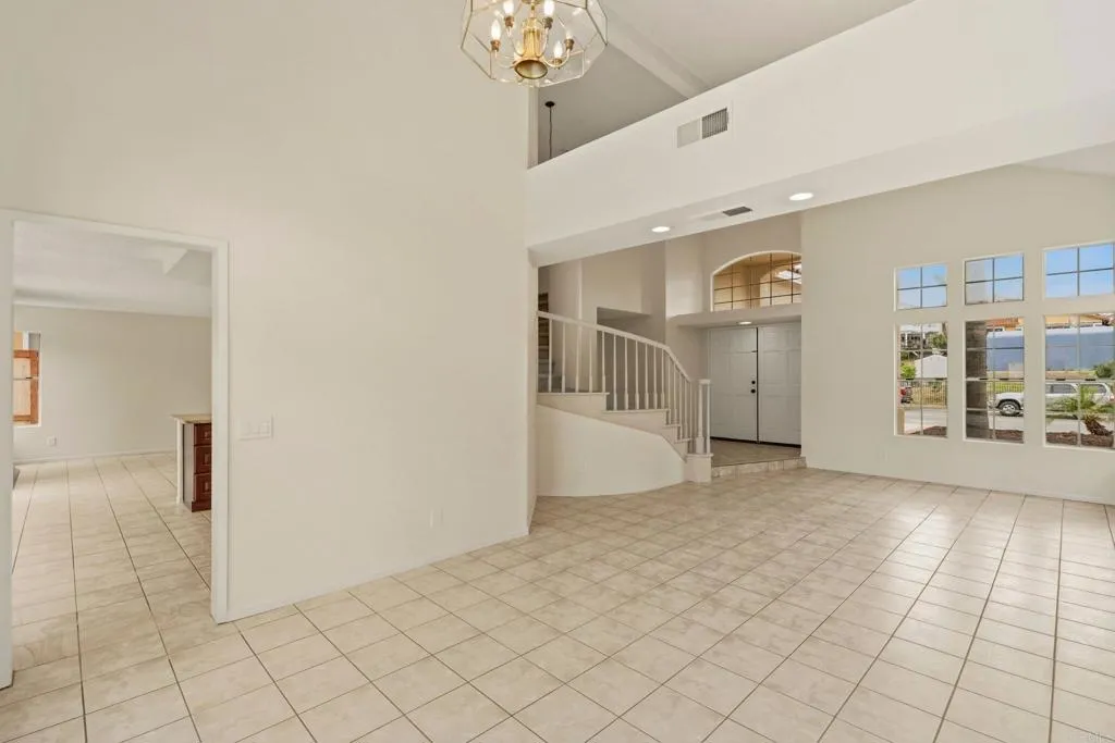 https://cdn.realtyfeed.com/cdn/127/306734575/9196a76a840f7d5009cc69b72ac5c98e.webp