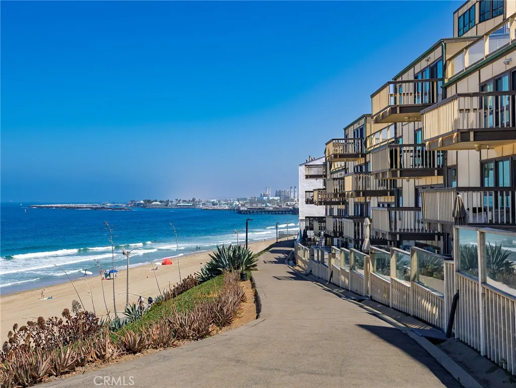 Redondo Beach, CA 90277