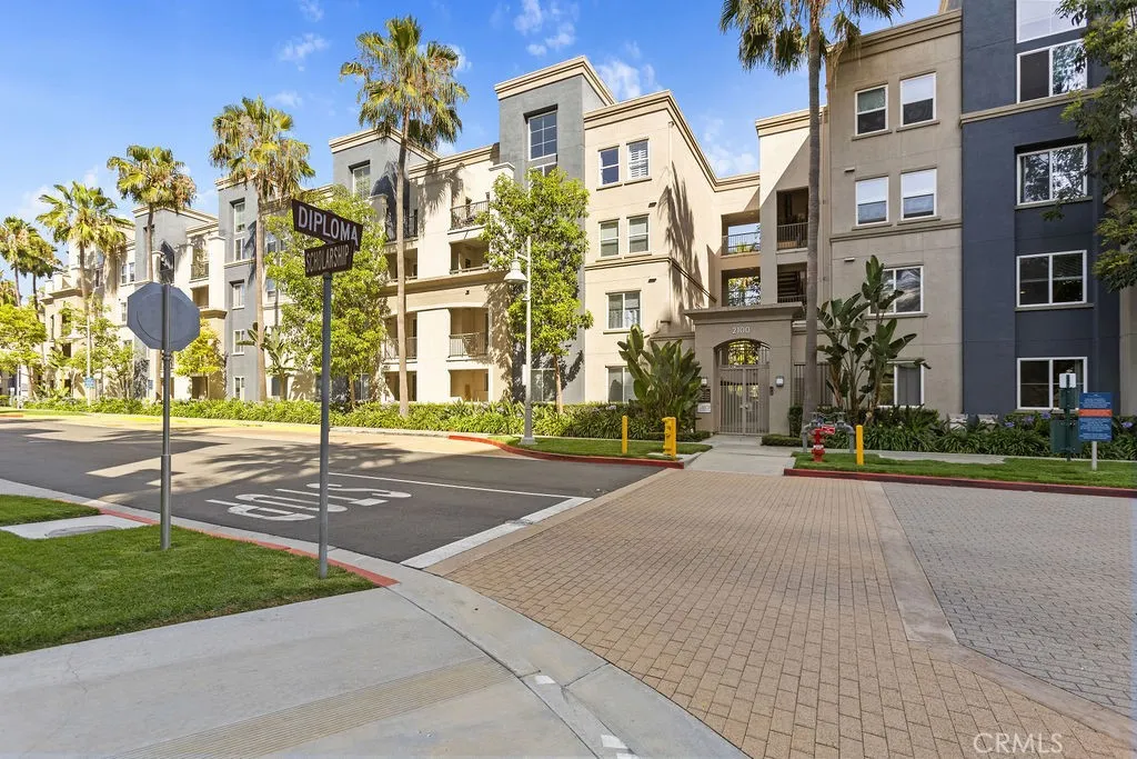 Irvine, CA 92612