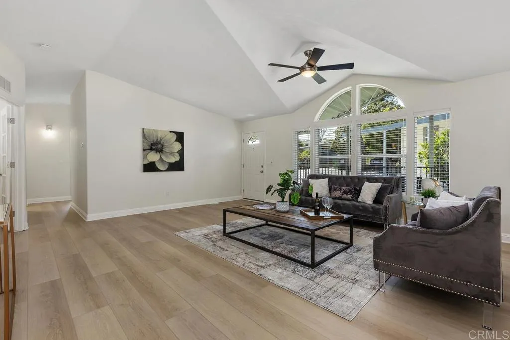 https://cdn.realtyfeed.com/cdn/127/306734633/ee149e607e5be8bfbf5dc8ed28643b26.webp