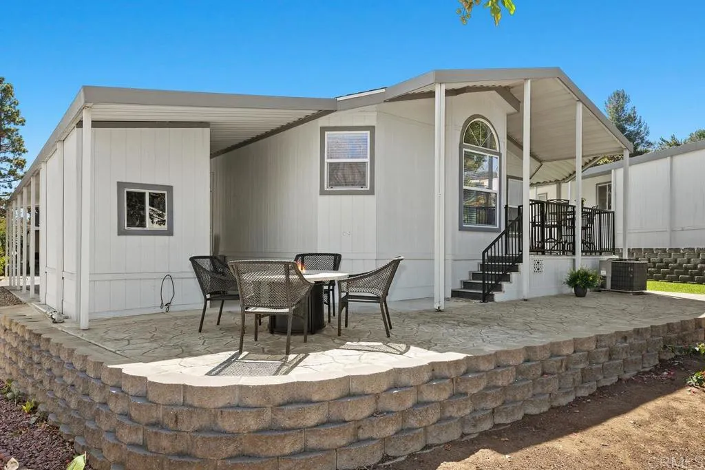 https://cdn.realtyfeed.com/cdn/127/306734633/f5e29c547474b124a80ee83d8b9a5640.webp